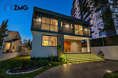 Imagen 1 de 23 de Casa En Venta En Valle Real