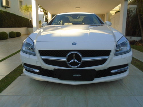 Mercedes Slk 250 Ano 2014 Cor Branco 12.000km C/bege Interno