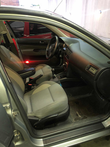 Volkswagen Golf 1.6 Comfortline 2007