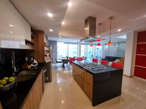 Casa En Venta En Fraccionamiento Solares