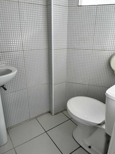 Sala Comercial Com Vista Magnifica Do Centro Histórico De Sp, Todo Reformado, Conjunto 1 Por Andar, Bem Ventilado E Com Portaria
