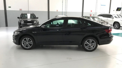 Volkswagen Jetta 1.4 R-line 250 Tsi Flex Aut. 4p Blindado