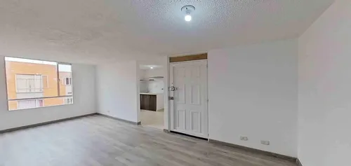 Apartamento Para Venta En Los Laureles (15913144230).