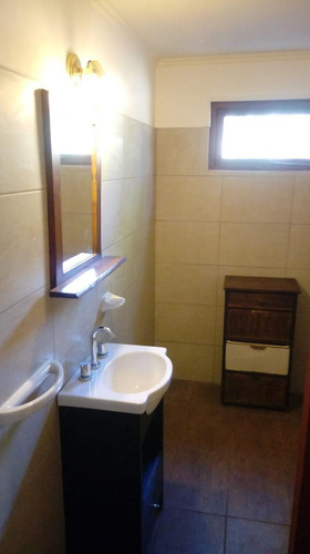 Complejo De Cabañas En Venta - 5 Dormitorios 4 Baños - 610mts2 - Villa La Angostura