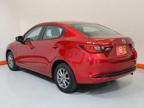 Mazda 2 TOURING SEDAN 1.5 TP 6AB