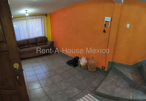 Casa En Renta En Villas De Guadalupe Xalostoc, Ecatepec De Morelos Jl 25-2937.