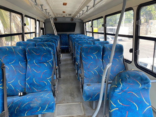 Microbús 35 Pasajeros Isuzu