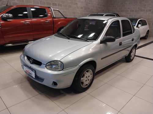 Chevrolet Corsa 1.6 Classic Super Pkele