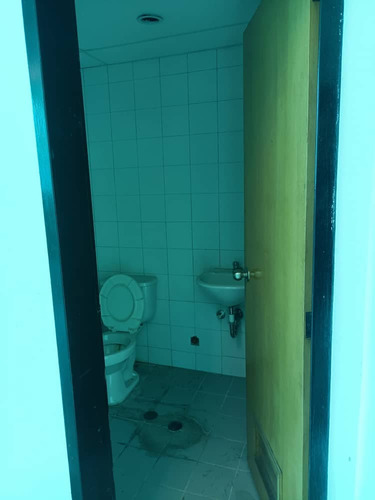 Imagen 8 de 15 de Vende O Alquila Galpon En Conjunto Empresarial Aero Centro Internacional Valencia Fg