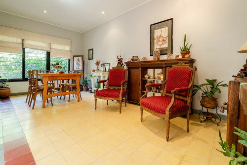 Venta Casa 5 Ambientes Patio Villa Del Parque