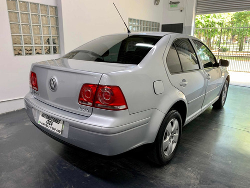Volkswagen Bora 2.0 Trendline 115cv Tiptronic 2008