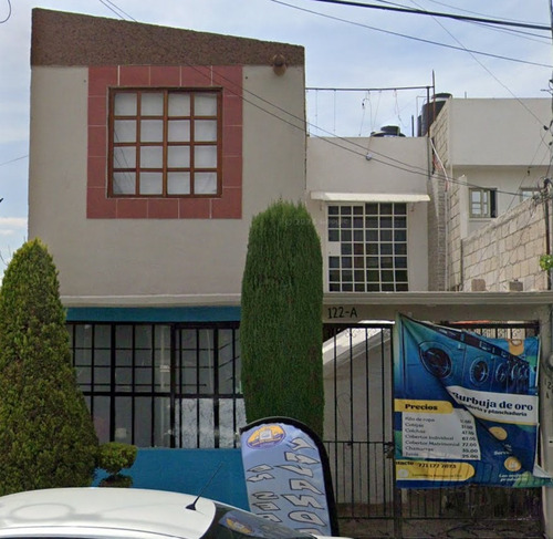 Casa En De Los Cisnes Pte. 122, Villas De Pachuca, 42083 Pachuca De Soto, Hgo