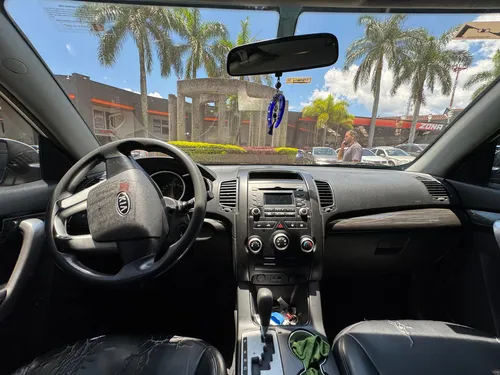 Kia Sorento Lx 2.4 4x2 2013
