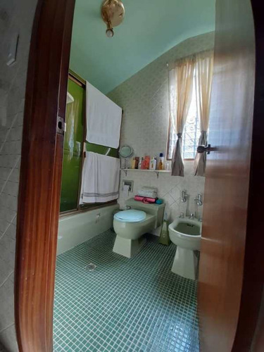 Imagen 12 de 14 de Amplia Y Luminosa Casa Venta-323m²-anexos-prados Del Este Eg