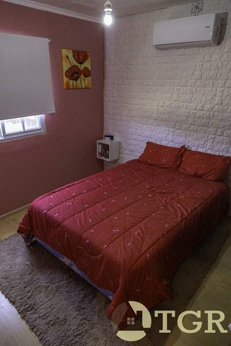Oport X Viaje - Imponente Casa En Lote Propio. Ideal Dos Familias.