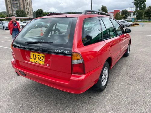 Mitsubishi Lancer 1.6 Glxi