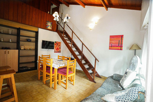 Ph En Av. De Las Artes Nº 931- Zona Viejo Golf- 3 Ambientes Con Playroom