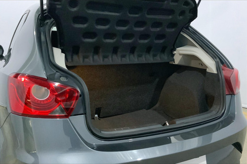 Imagen 21 de 25 de Seat Ibiza Hatchback 5 Pts Reference, 16l, 110 Hp, Tm5, A/ac