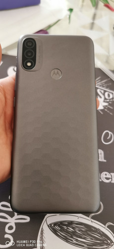 Motorola E20 (Usado)
