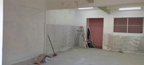 Local Comercial En Arriendo En Las Condes