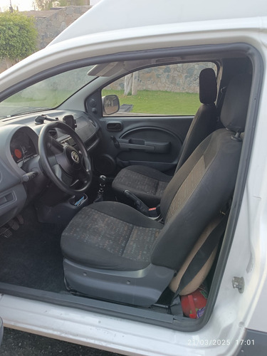 Furgo Ram V700 Modelo 2022 Gasolinera 4x2 En Perfecto Estado