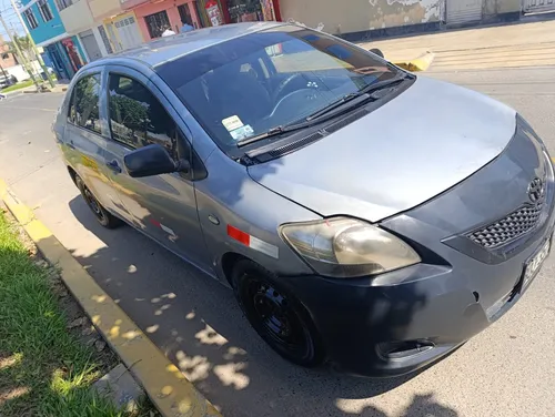 Se Vende Toyota Yaris 2011 Completamente Operativo