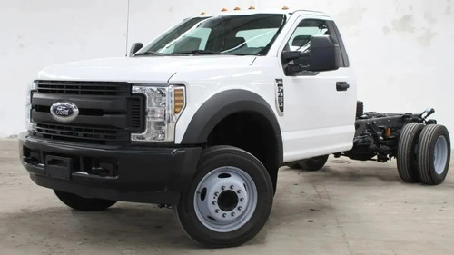 Ford F-450 Ta 2020