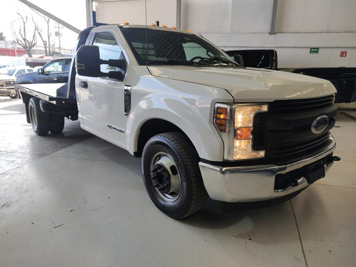 2019 F-350 Cab Sencilla Diesel 4x2 Plataforma