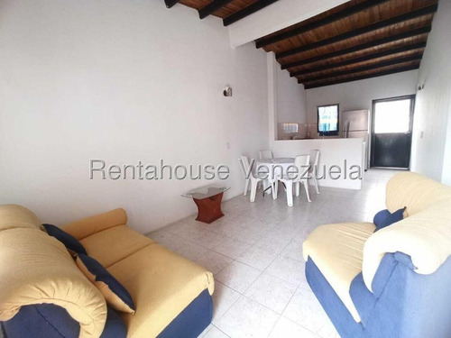 Hermosa Y Comoda Casa En Alquiler Cabudare, Urbanizacion Roca Terra Mls #25-25005 Fcd