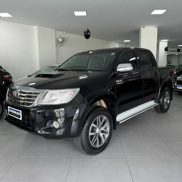 Toyota Hilux Srv