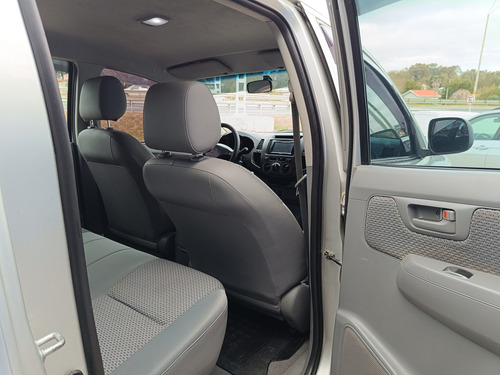 Toyota Hilux 3.0 doble cabina 4x2 srv diesel