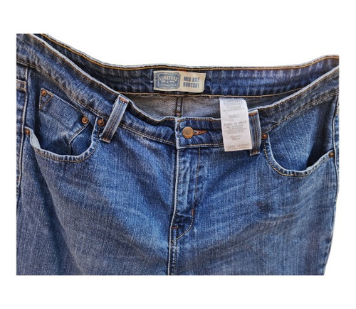 Levi's Signature Mid Rise Bootcut, Pantalón Dama, Signature (Usado)