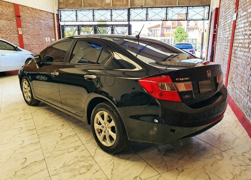 Honda Civic 1.8 Exs At 140cv 2014