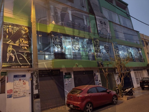 Imagen 2 de 6 de Traspaso Gimnasio En Santiago De Surco - Urbanización Sagitario
