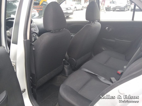 Imagem 11 de 11 de Nissan March Sv 1.6 Flex 4p 2013