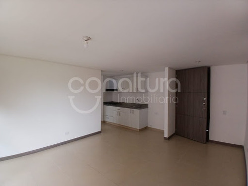 Apartamento En Arriendo Ferreria 472-4994