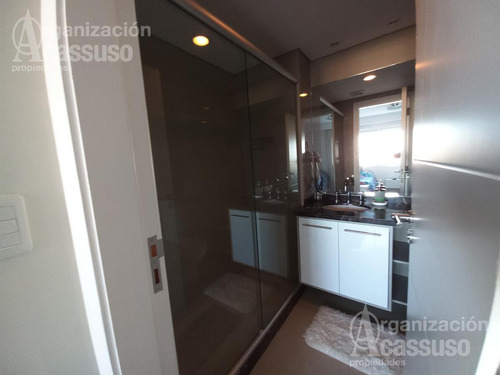 Departamento - Playa Mansa Y Brava - 2 Dormitorios - 2 Baños Y Toilette - Amenities