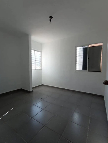 Imagen 7 de 13 de Apartamento En Res. Montemayor, Foa-1454