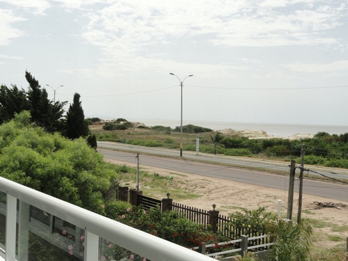 Imagen 2 de 14 de Venta Casa 4 Dorm Rambla San Jose De Carrasco