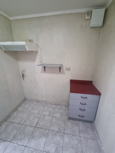 Se Arrienda Hermoso Y Amplio Departamento Sin Amoblar