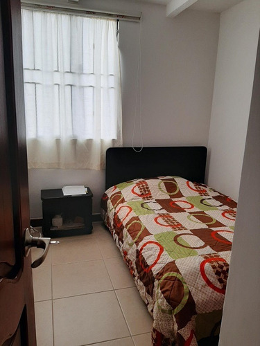 Imagen 9 de 14 de Venta De Apartamento En Calasanz Unidad Cerrada Primer Piso