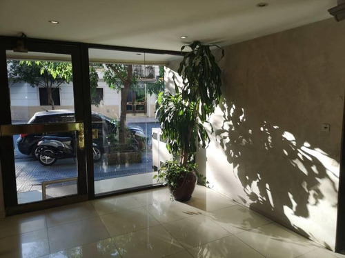 Imagen 4 de 25 de Venta Dpto. De 2 Amb, Luminoso, Muy Buen Estado, Excelente Ubicacion