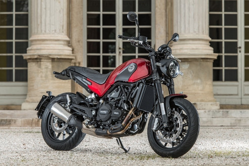 Imagen 11 de 15 de Benelli Leoncino 500