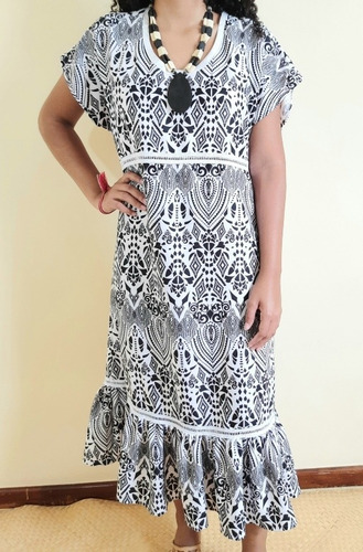 Imagem 3 de 7 de Vestido Feminino Tecido Longo Simone