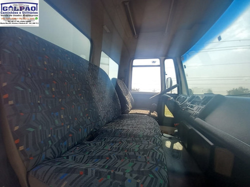 Imagem 8 de 15 de Ford Cargo 815 Baú Carga Seca - (2007)