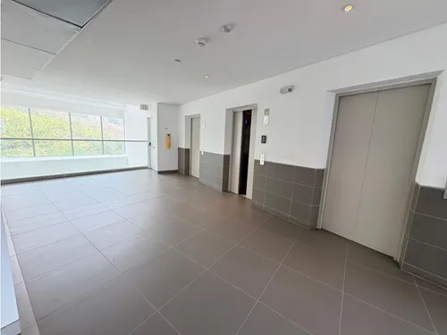 Venta Oficina Poblado Las Palmas Amoblada