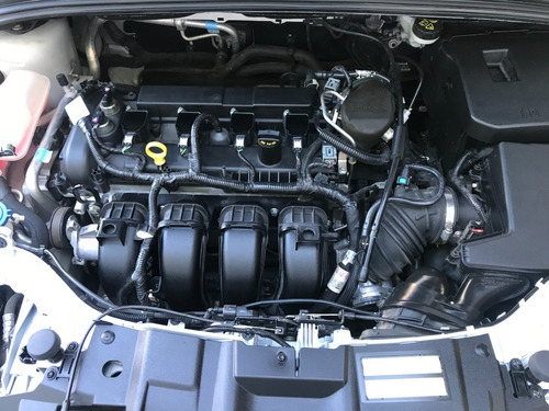 Ford Focus Titanium 2.0l At Año 2016 - Liv Motors