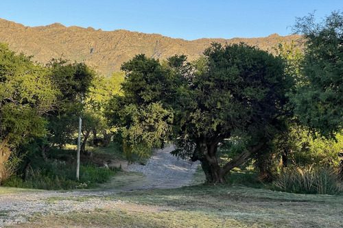Lote De 1000m2 En Barrio ¨campo De Maie¨