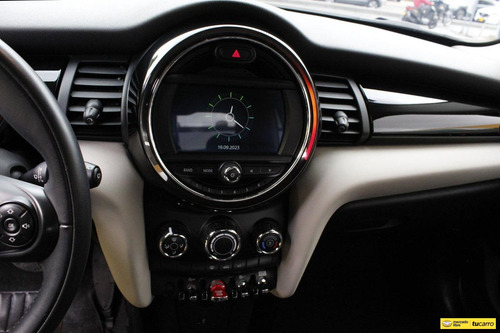 MINI Cooper 1.5 F55 Pepper