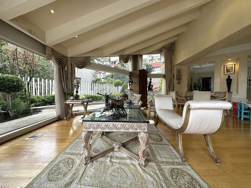 Casa En Venta Con Alberca En Bosques De Las Lomas